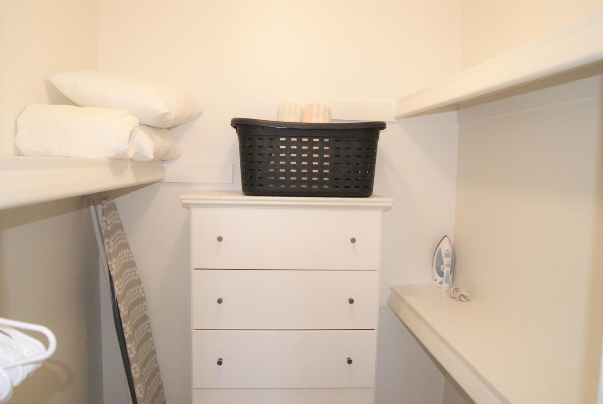 120 Fully Furnished 1br Suite-prime Location Apartamento